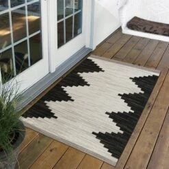 Mod Desert Outdoor Rug - Project 62™ 5 Mod Desert Outdoor Rug - Project 62™ -Project 62 GUEST dbeed075 50ca 4797 a49c 509df6af77fc